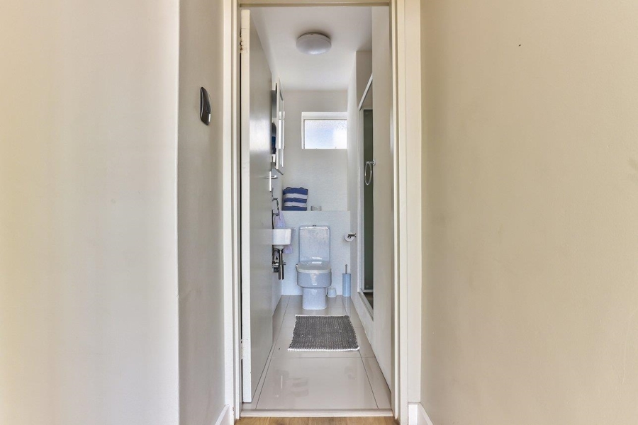 To Let 3 Bedroom Property for Rent in Sea Point Western Cape